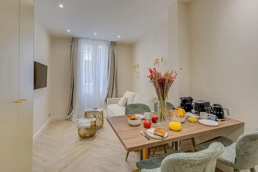 Peaceful Getaway Near Marais - With Ac Apartment Paris